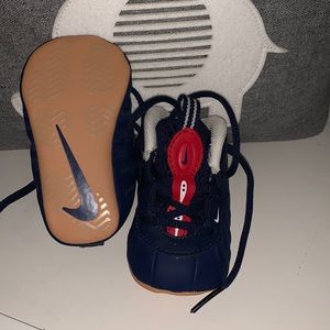 Nike Lil’Posite Pro Baby just like new only worn 3 times and still have box